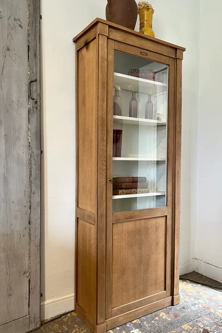Vitrine en chêne Début XXème