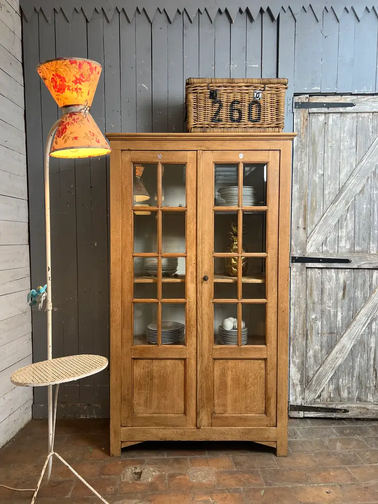 Vitrine en chêne