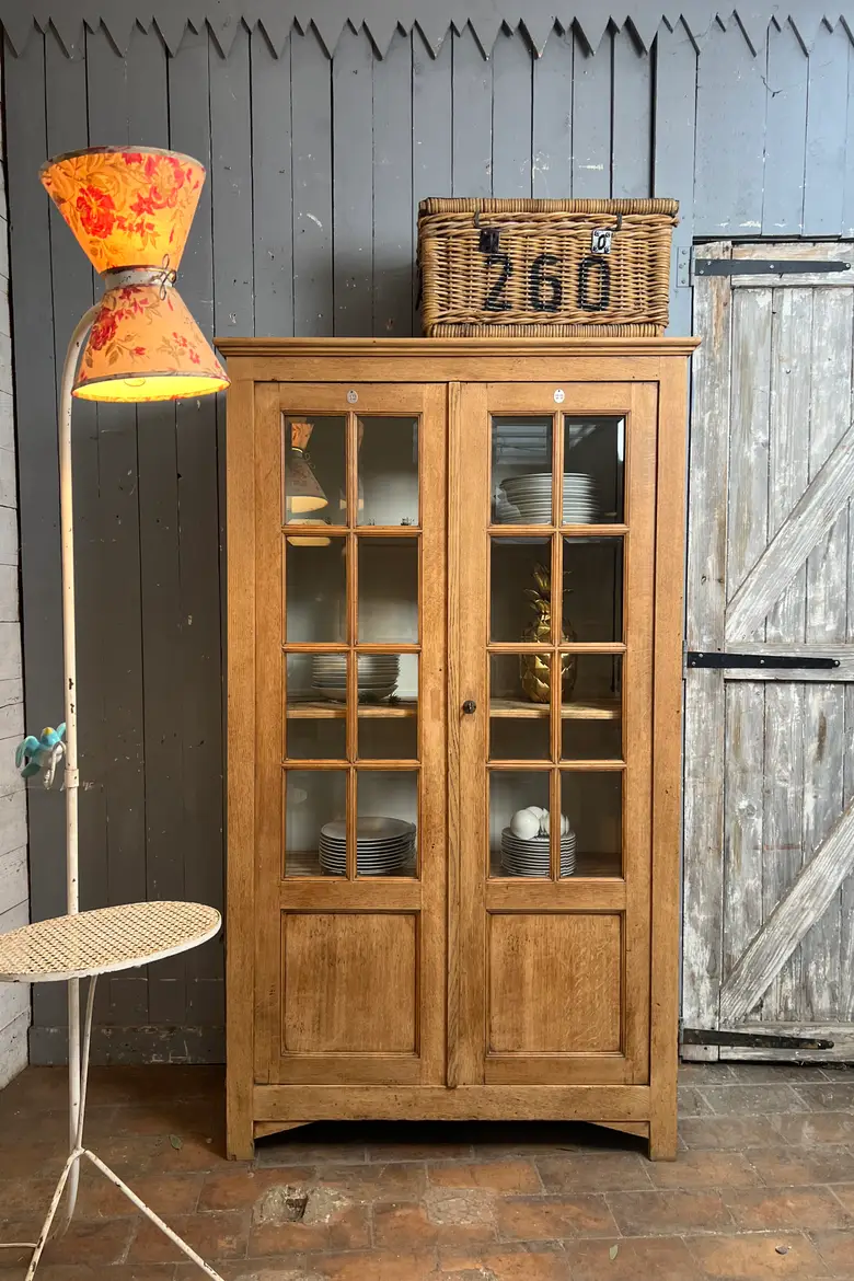 Vitrine en chêne