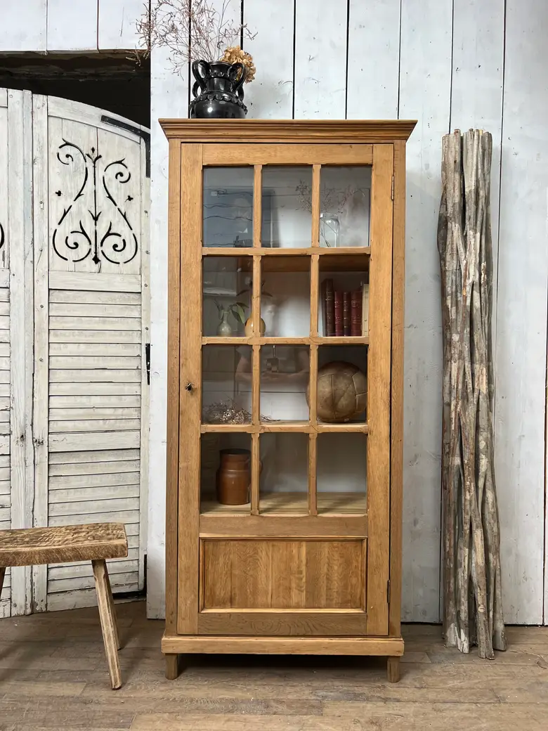Vitrine en chêne massif – Années 50