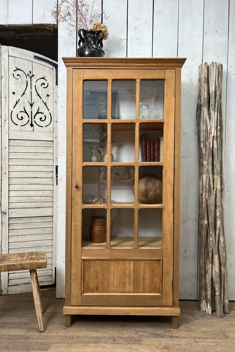 Vitrine en chêne massif – Années 50